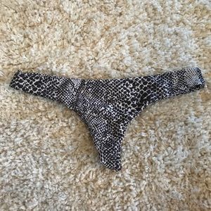 ACACIA Ho’okipa Bottoms